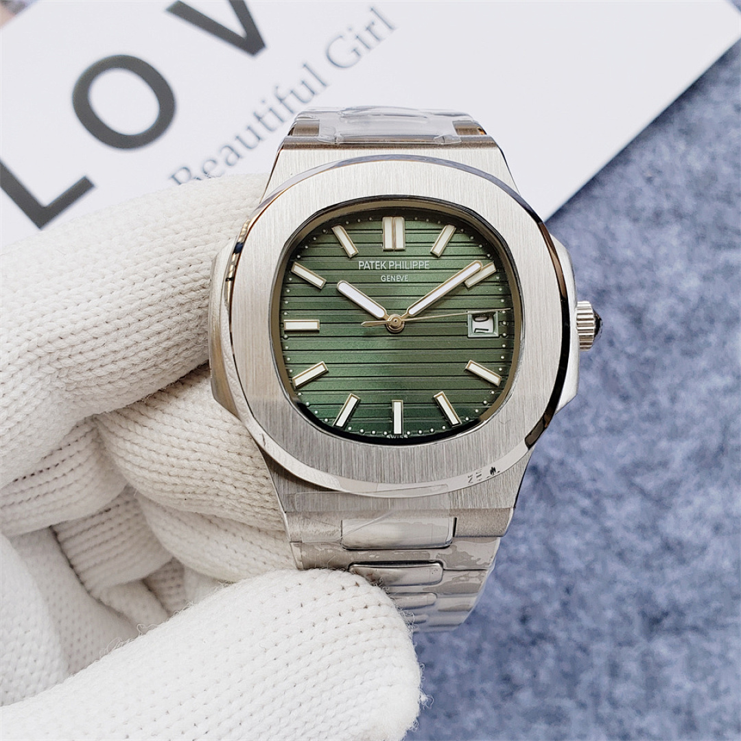 Patek Philippe Nautilus · 5713 — תמונה 29