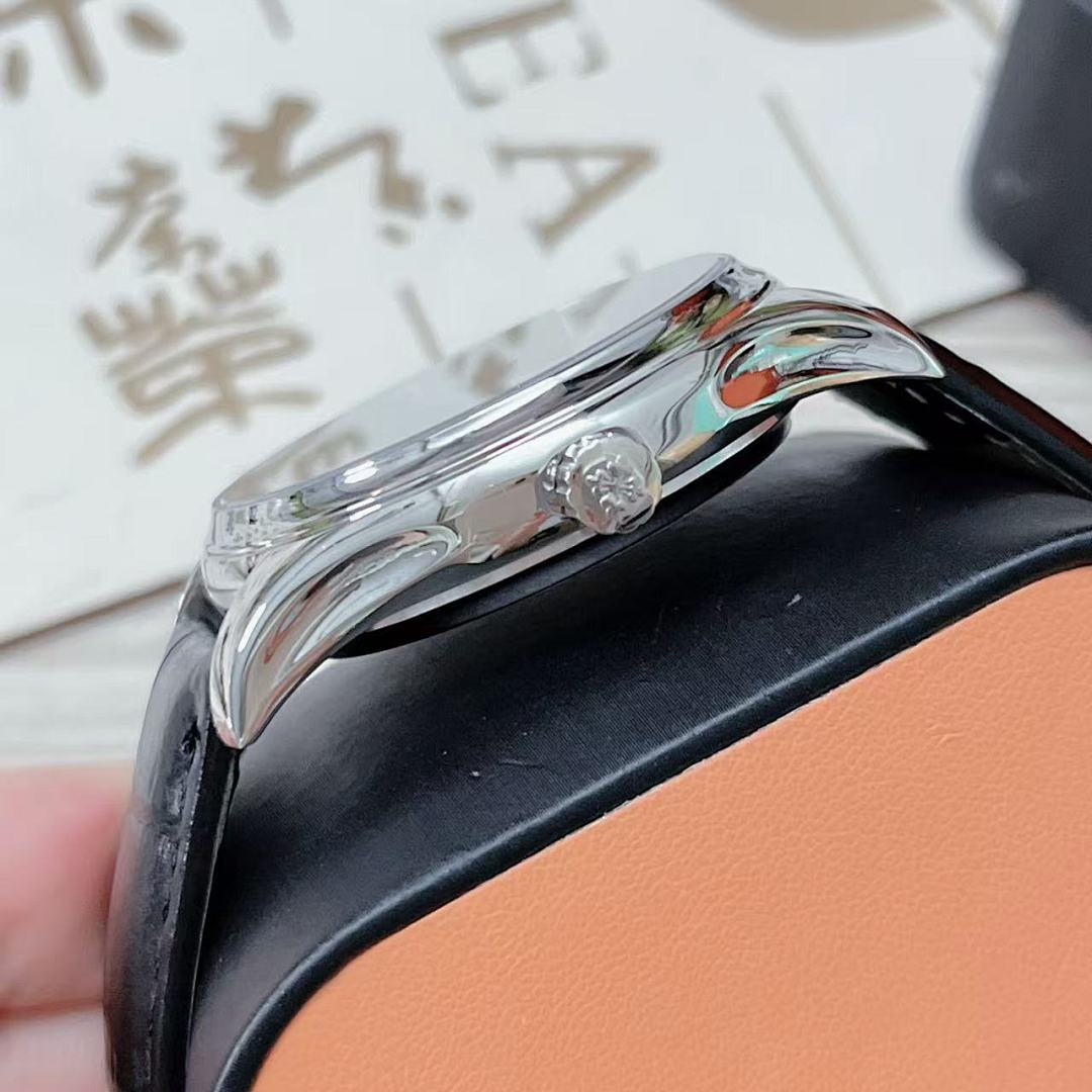 Patek Philippe Calatrava 5227R-001 · 5714 — תמונה 8