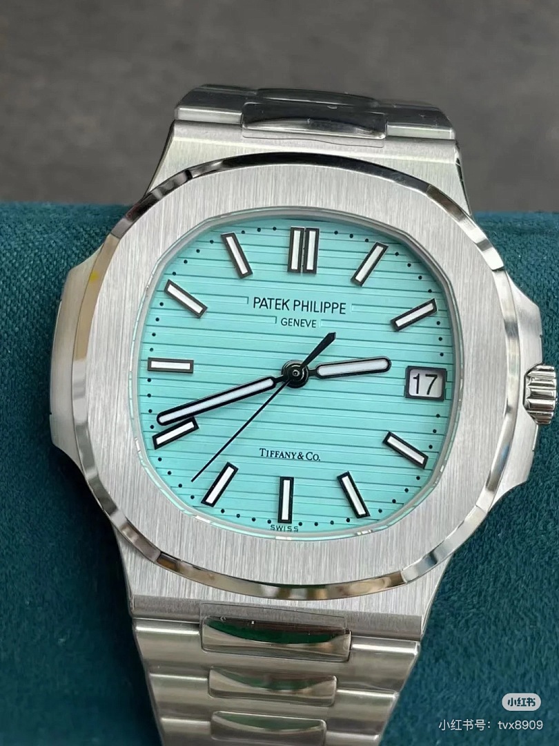 Patek Philippe Nautilus · 5713 — תמונה 17