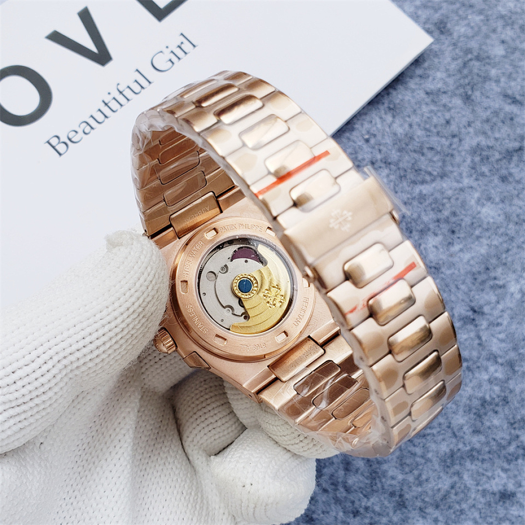 Patek Philippe Nautilus · 5713 — תמונה 24