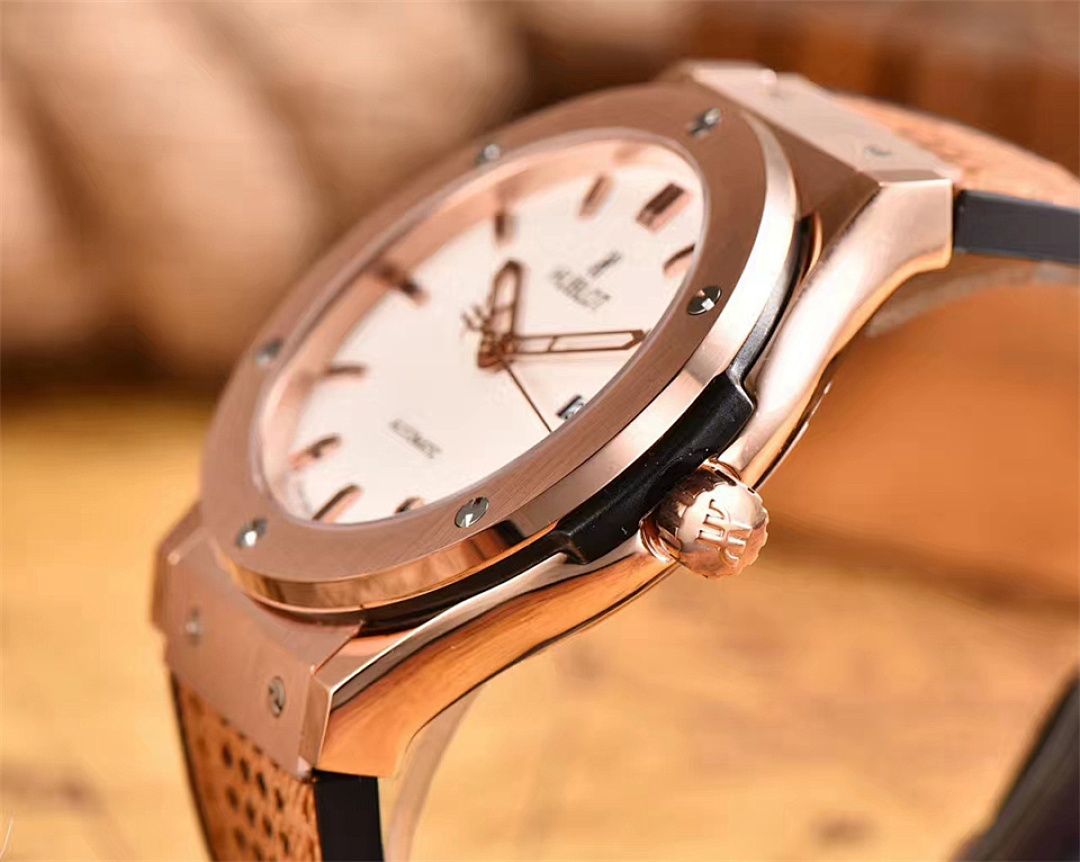 Hublot Classic Fusion Essential Taupe · 5777 — תמונה 14