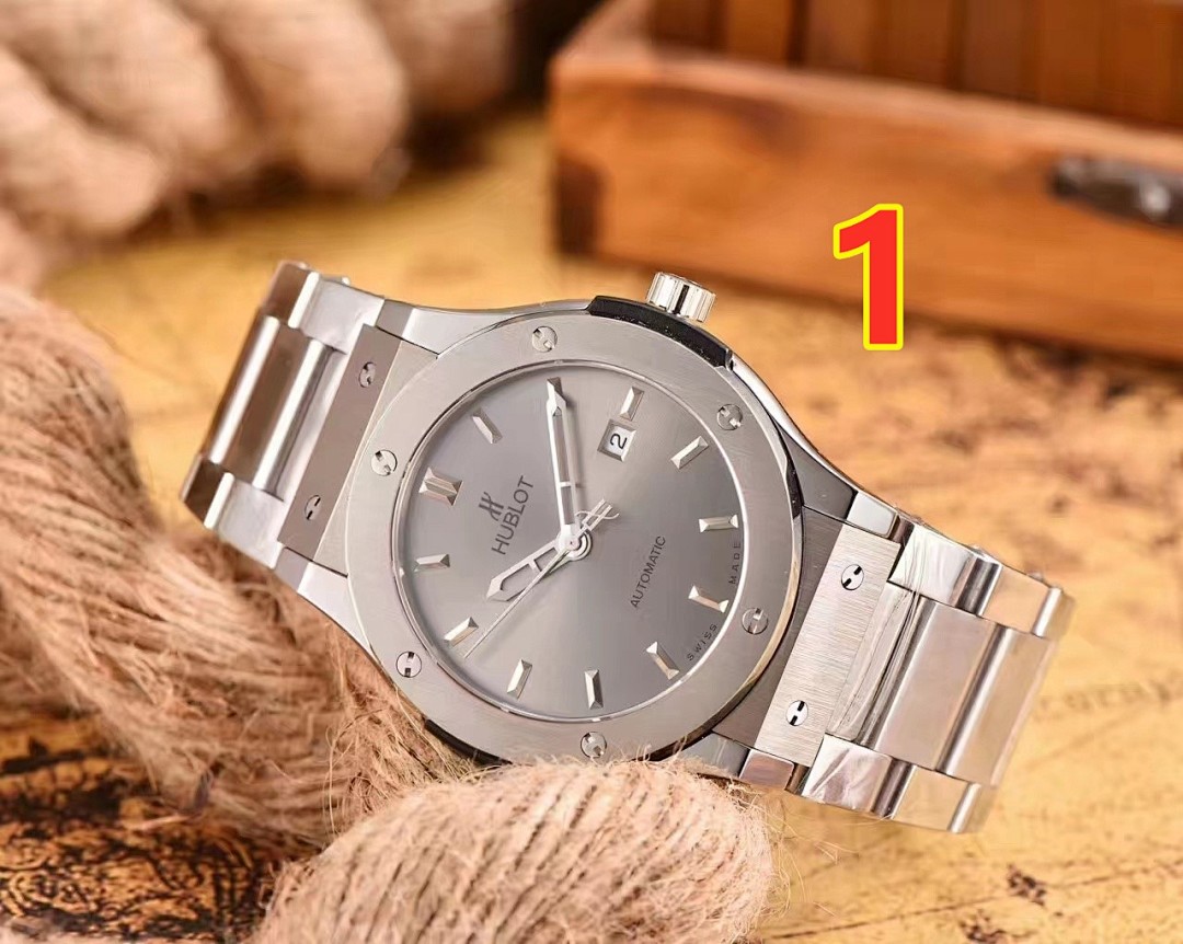 Hublot Classic Fusion Essential Grey · 5785