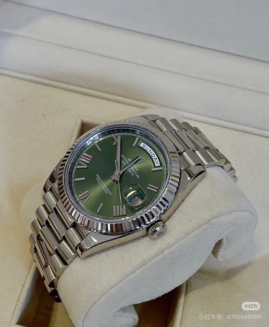 Rolex Day-Date 40 · 6072