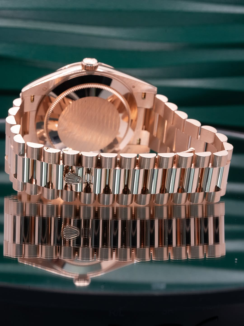 Rolex Day-Date 40 228345RBR · 6352 — תמונה 8