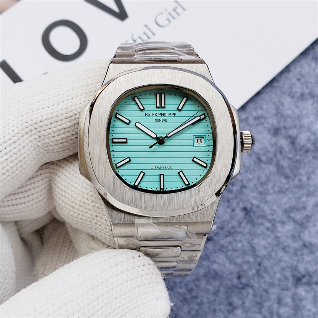 Patek Philippe Nautilus · 5713 — תמונה 25