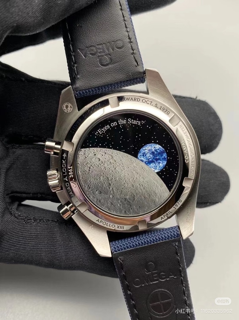 Omega Speedmaster Silver Snoopy Award · 6342 — תמונה 3