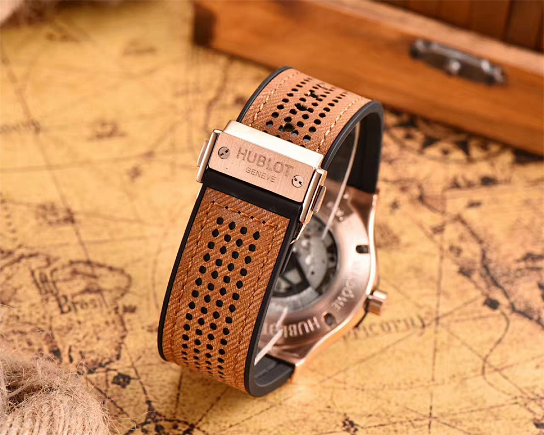 Hublot Classic Fusion Essential Taupe · 5777 — תמונה 13