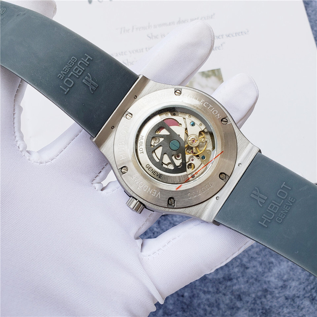Hublot Classic Fusion Titanium Blue · 5780 — תמונה 12