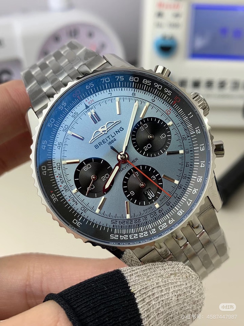 Breitling Navitimer B01 Chronograph 41 · 6341