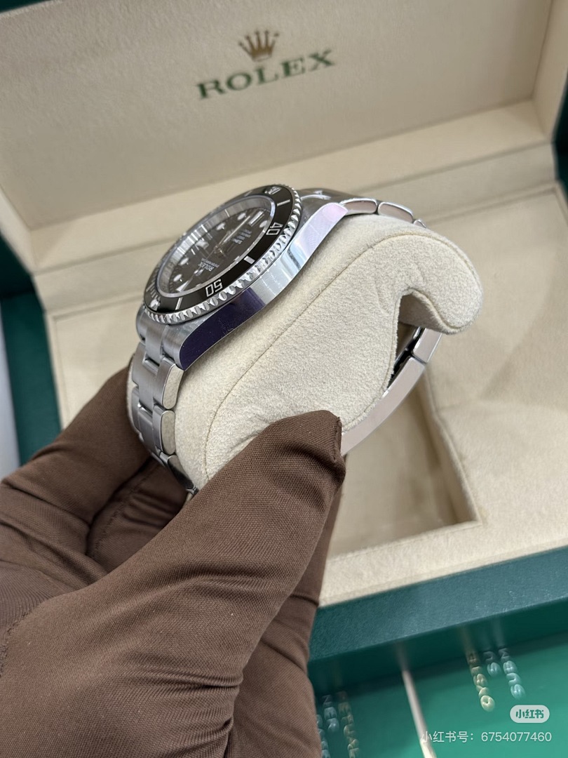 Rolex Submariner No Date 124060 · 6166 — תמונה 4