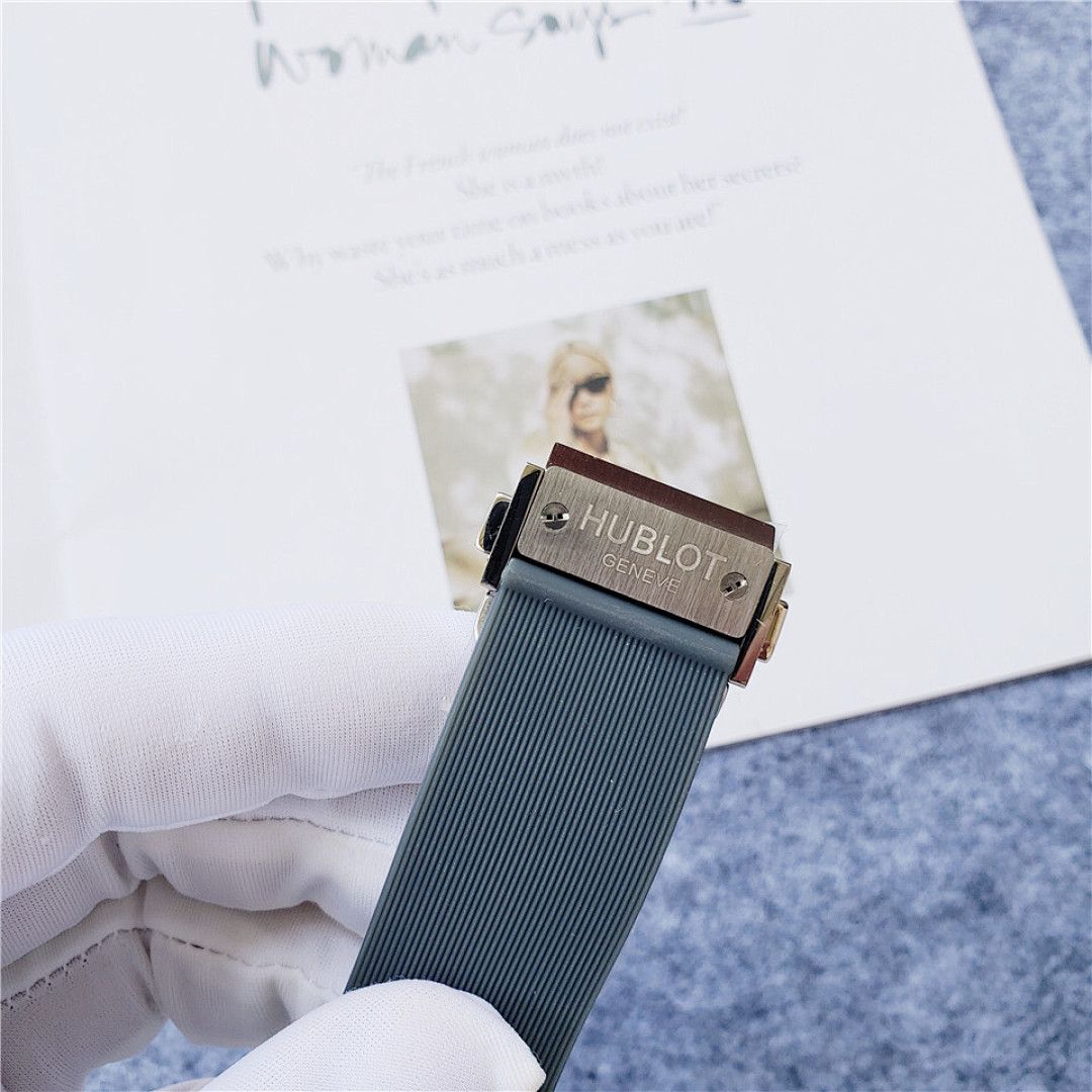 Hublot Classic Fusion Titanium Blue · 5780 — תמונה 11