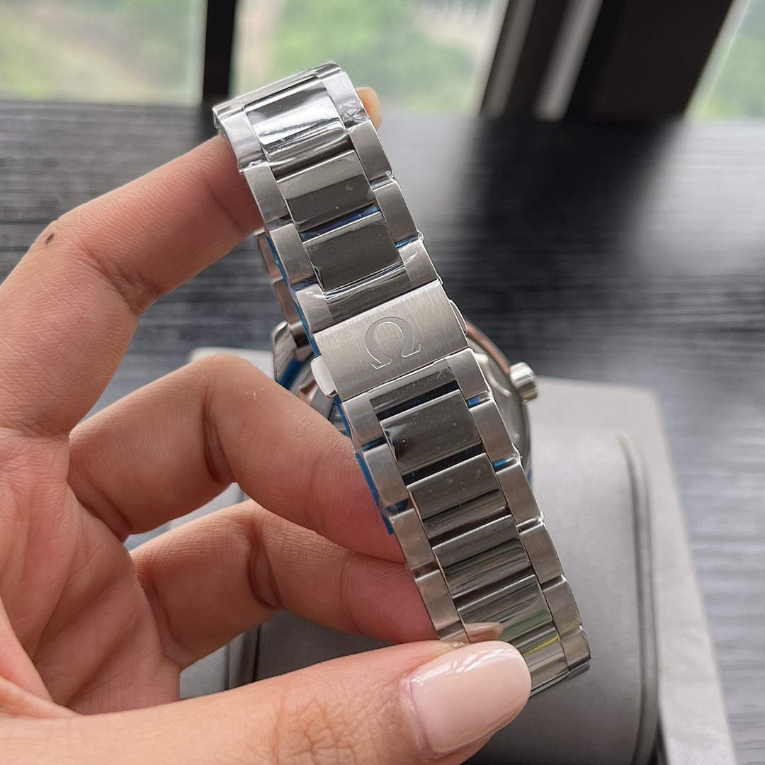 Omega Seamaster Aqua Terra 150M · 5570 — תמונה 26