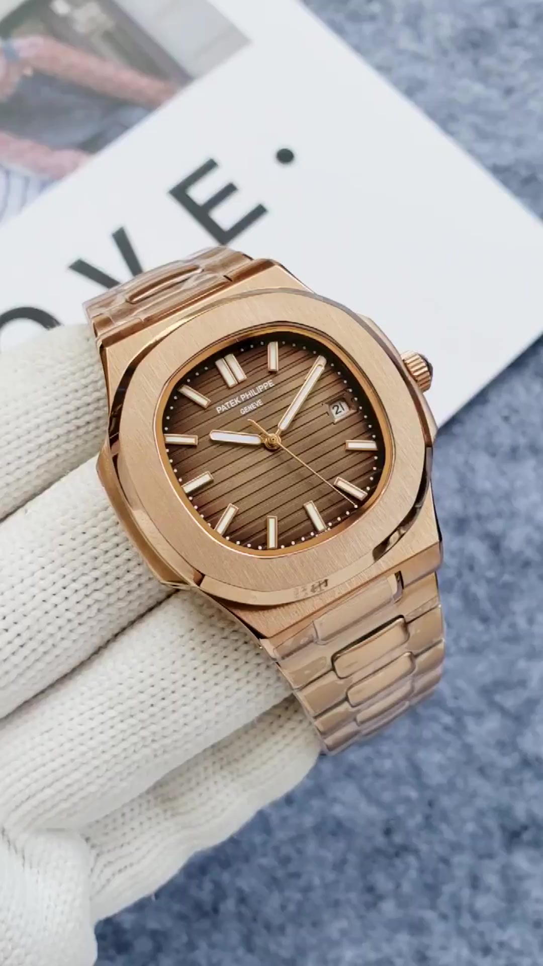 Patek Philippe Nautilus · 5713 — תמונה 9