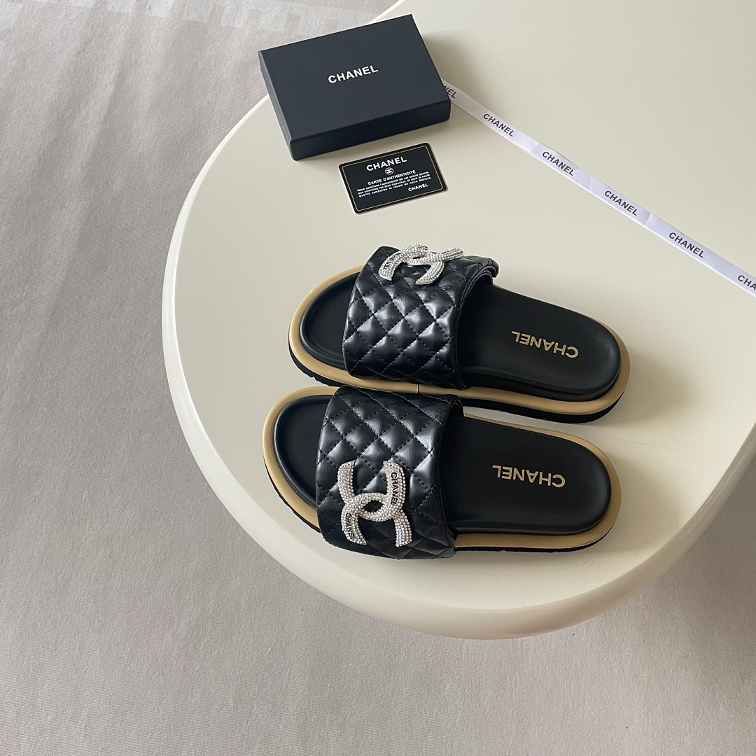 Chanel — סנדלים וכפכפים · 6411 — תמונה 20