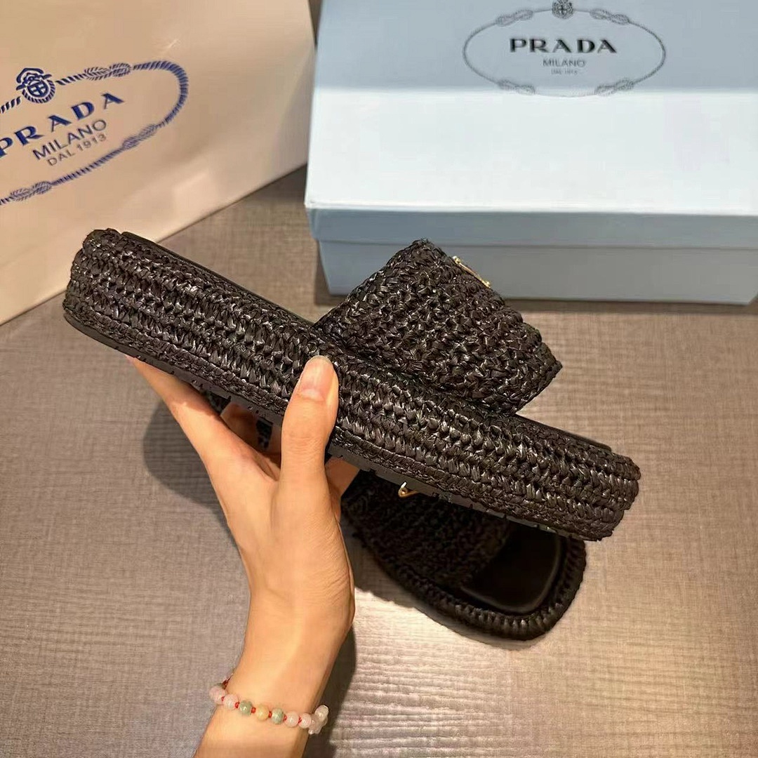 Prada Raffia Flatform Slide · 4675 — תמונה 23