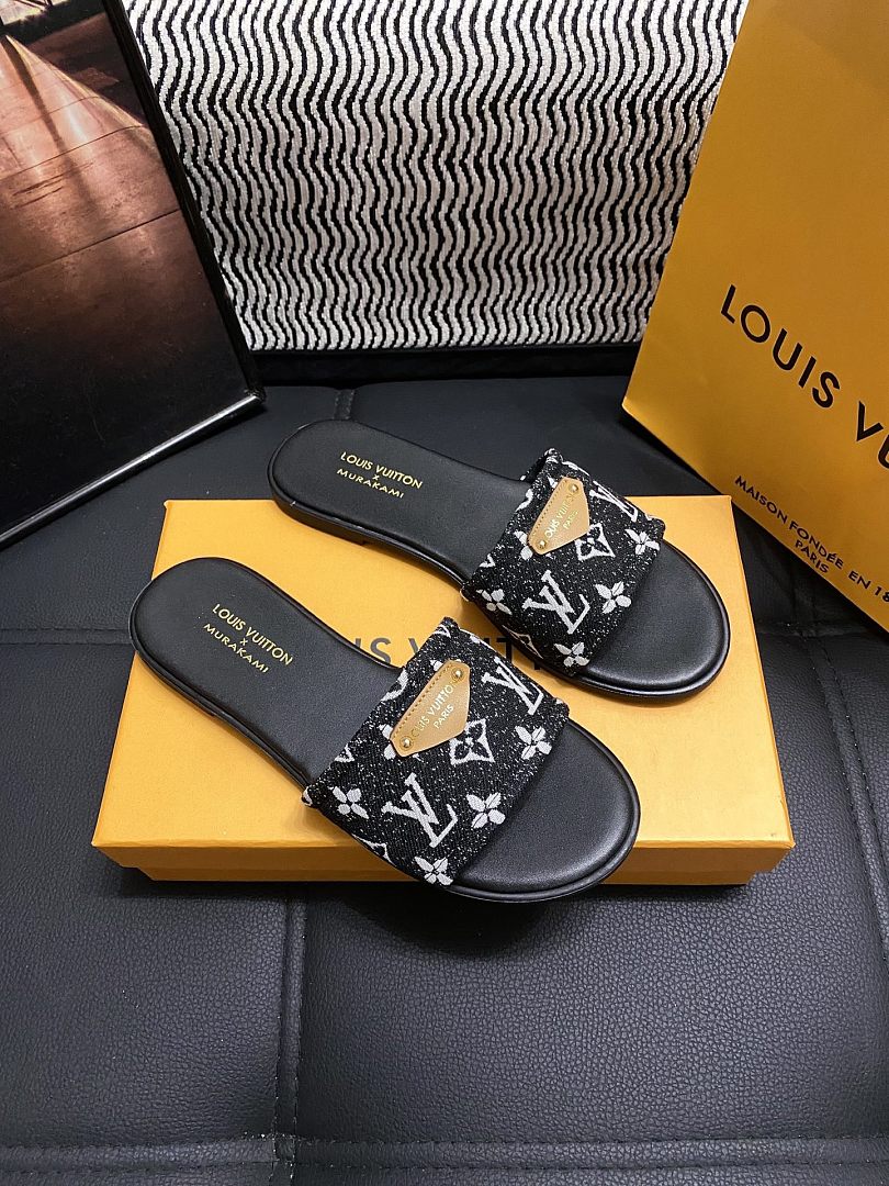 Louis Vuitton Lily Flat Mule · 6409 — תמונה 9