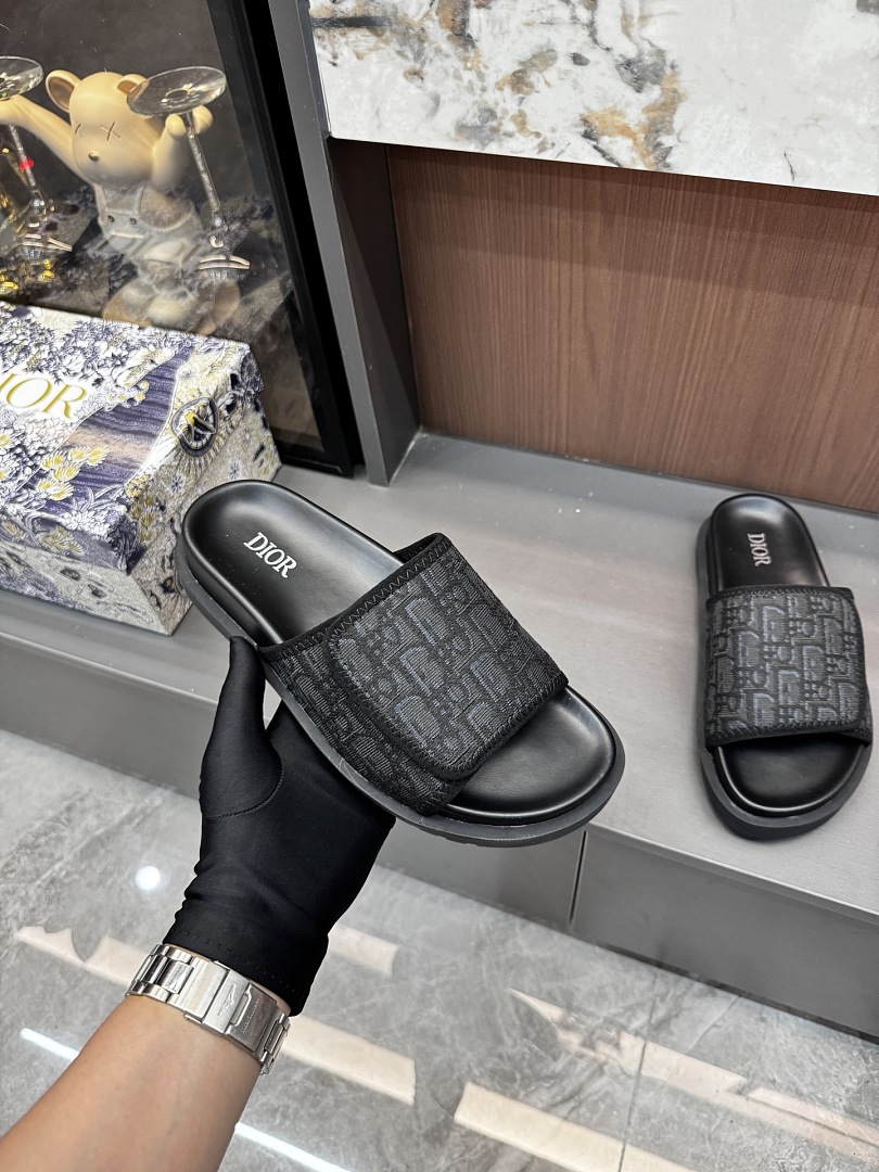 Dior Aqua Sandal · 6404 — תמונה 37