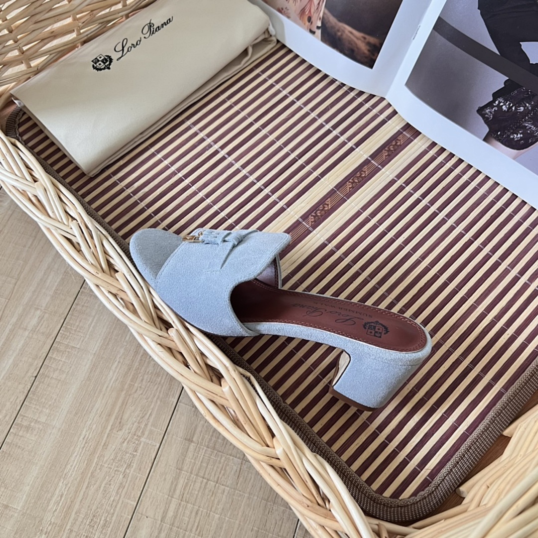 Loro Piana Summer Charms · 4699 — תמונה 27