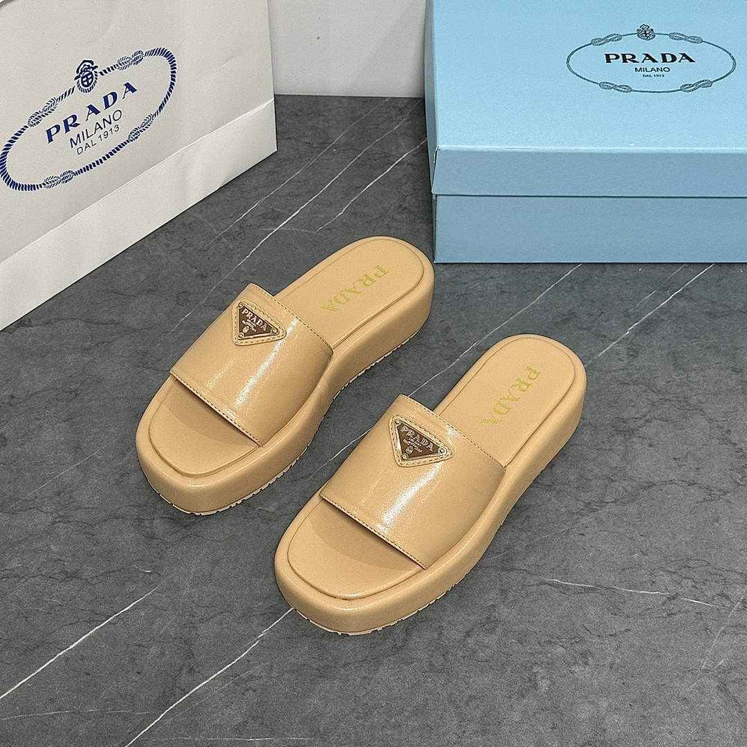 Prada Raffia Flatform Slide · 4675 — תמונה 9