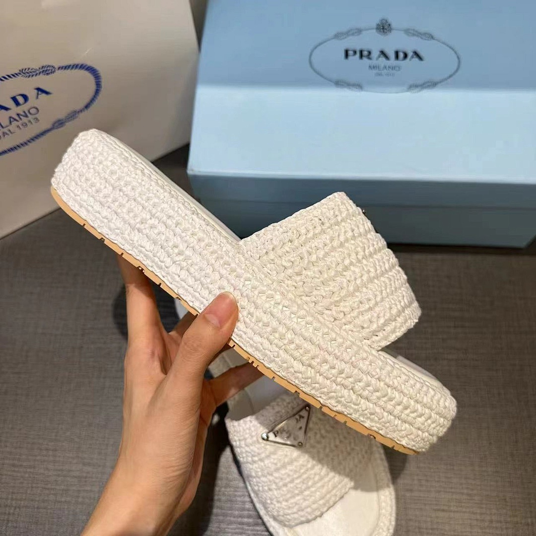 Prada Raffia Flatform Slide · 4675 — תמונה 29