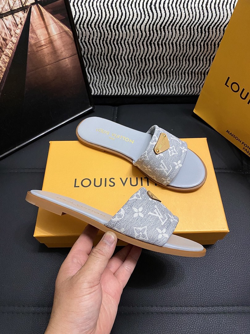 Louis Vuitton Lily Flat Mule · 6409 — תמונה 17
