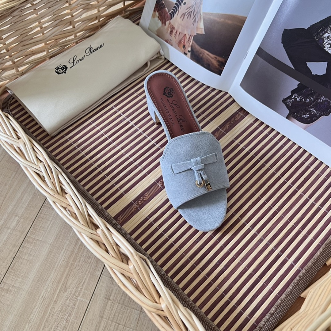 Loro Piana Summer Charms · 4699 — תמונה 28