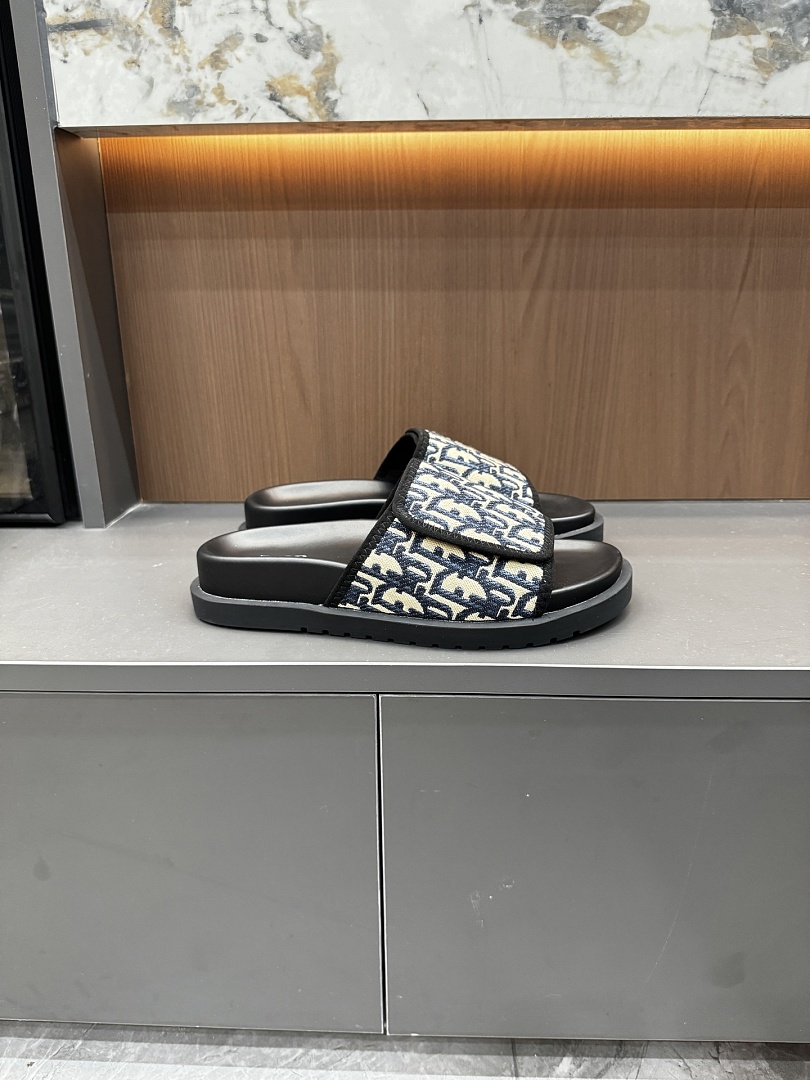 Dior Aqua Sandal · 6404 — תמונה 11