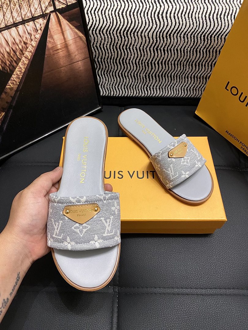 Louis Vuitton Lily Flat Mule · 6409 — תמונה 16