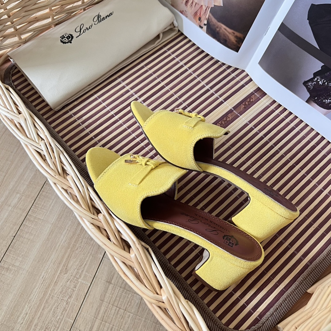 Loro Piana Summer Charms · 4699 — תמונה 40
