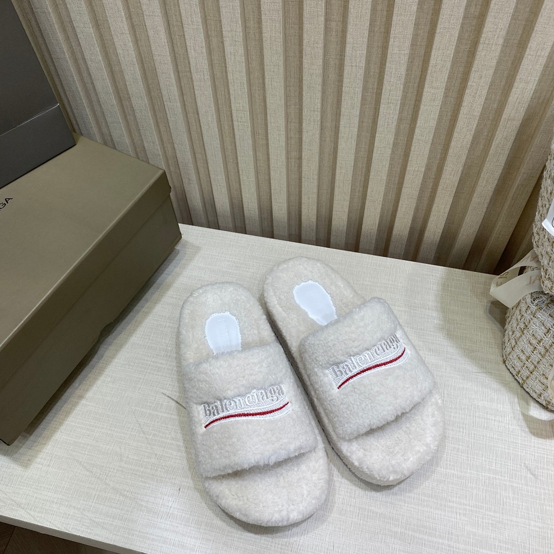 Balenciaga Furry Slide · 5025 — תמונה 20