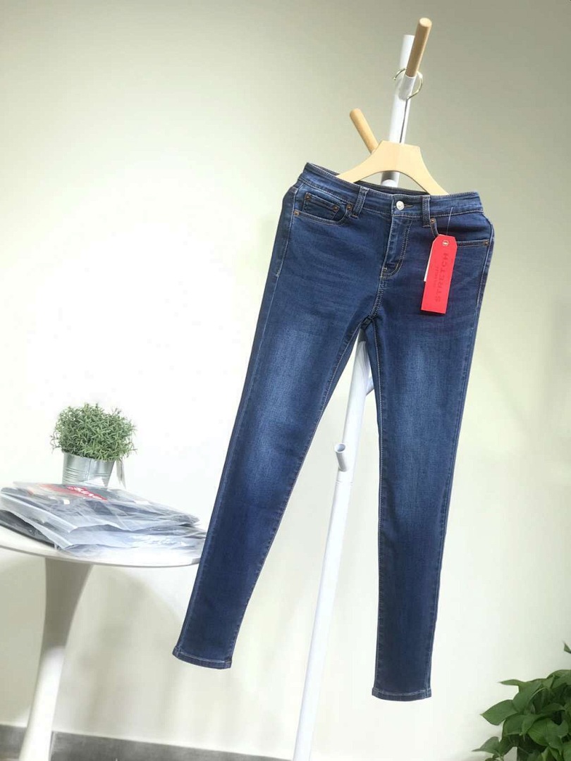 Levis  30.88$ 编号shu-9824-T