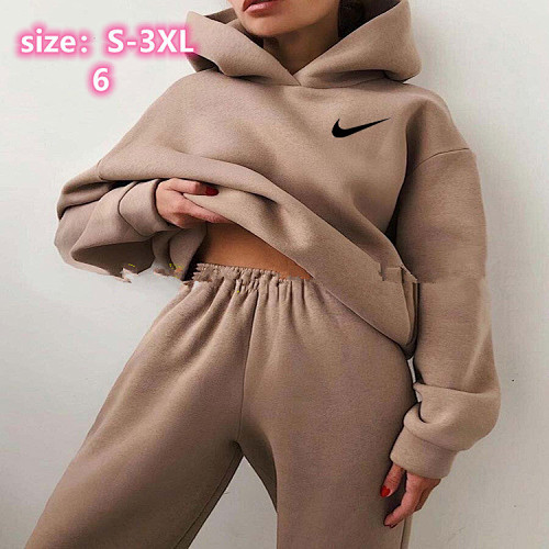 1688-8742-T  30.99$NIKE