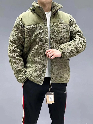 433-8822-T    $61.99 TNF