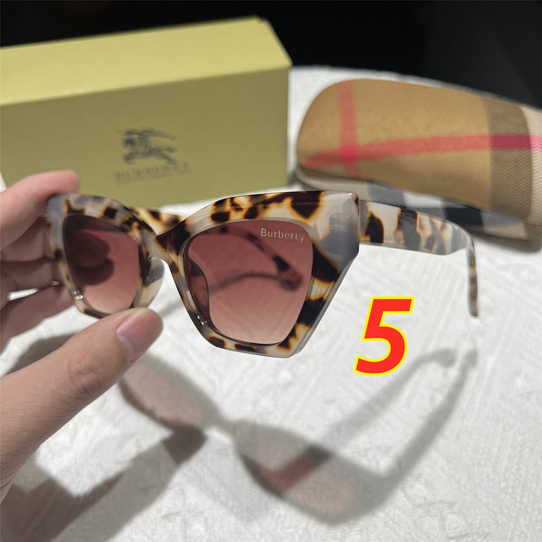 Burberry BE4420U · 5257 — תמונה 4