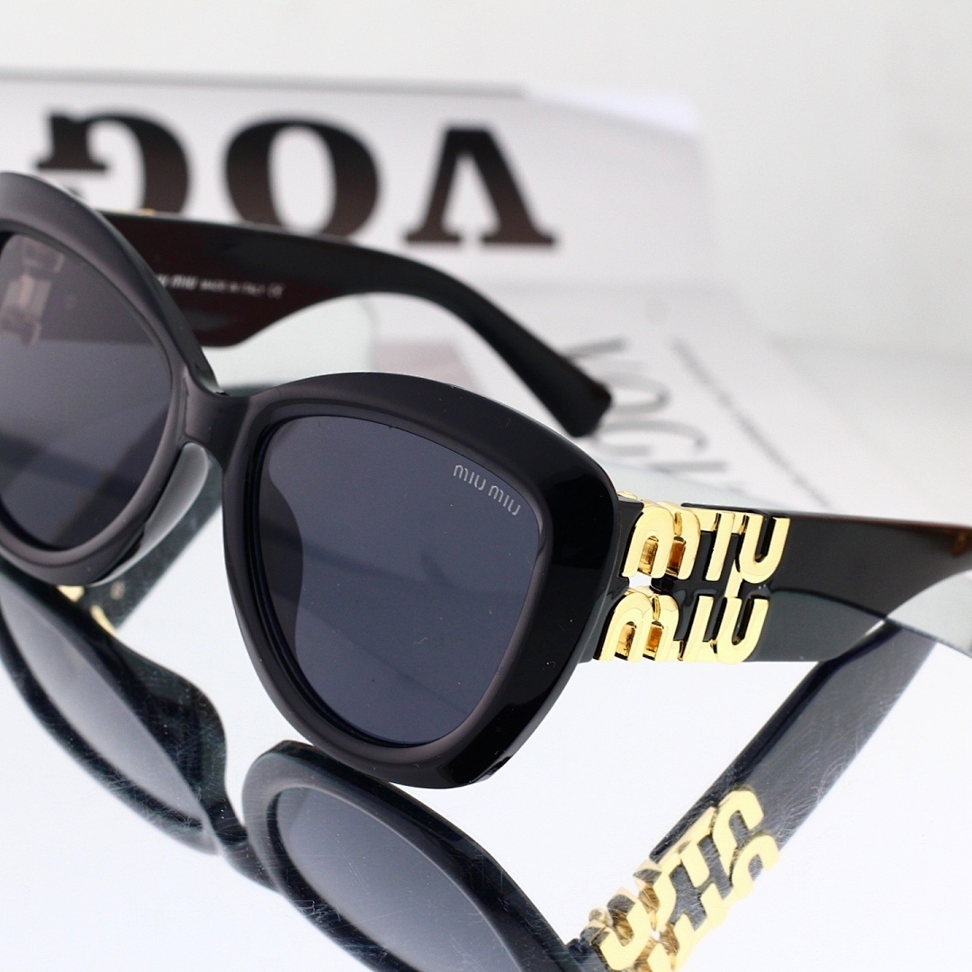Miu Miu Glimpse · 6262 — תמונה 4