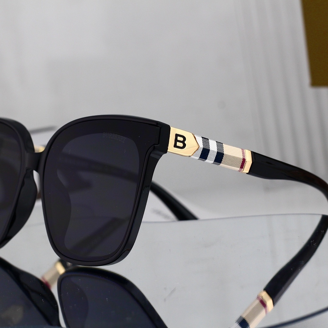 Burberry BE4481D · 6257 — תמונה 5