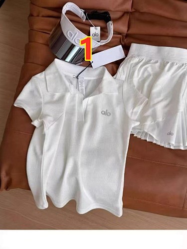 Alo Yoga Double Take Short Sleeve Polo · 6233