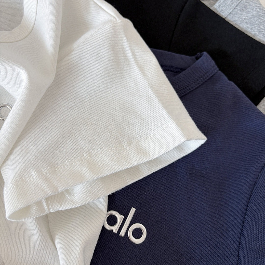 ALO Timeless Tee · 6229 — תמונה 11