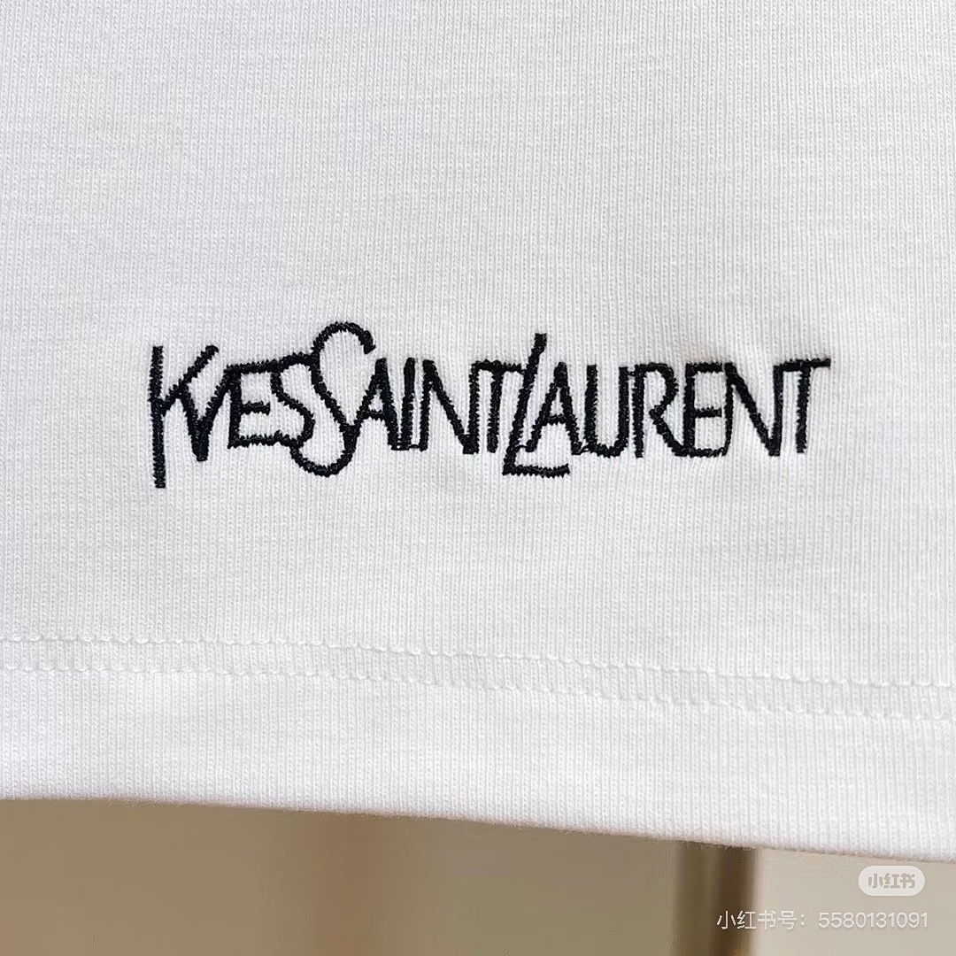 Saint Laurent Cassandre T-Shirt in Piqué · 6190 — תמונה 12