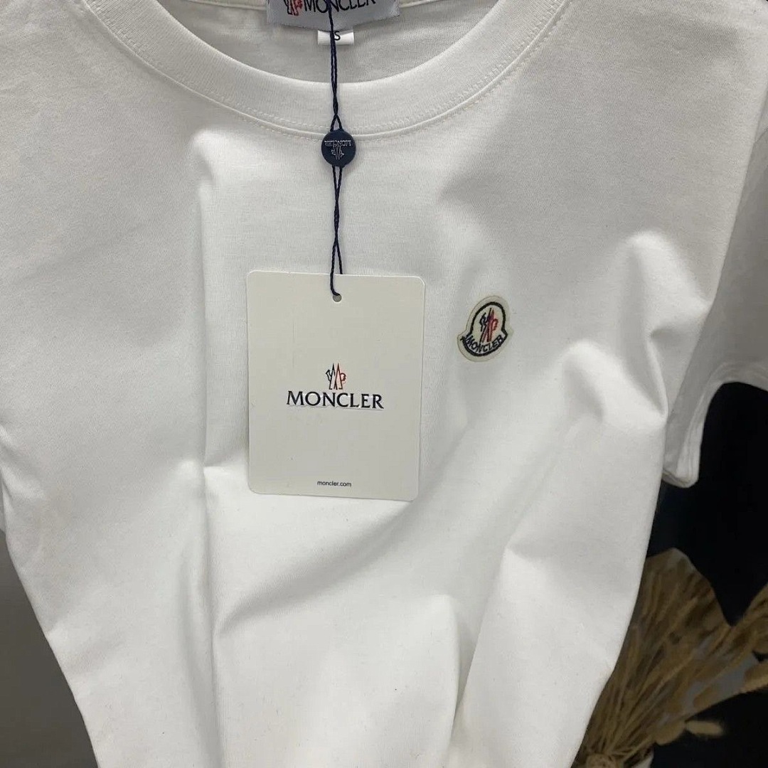 Moncler Logo Patch Cotton T-Shirt · 6189 — תמונה 13