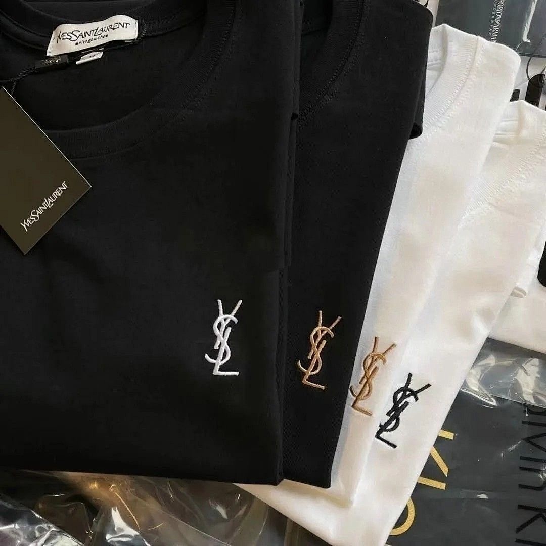 Saint Laurent Cassandre T-Shirt in Piqué · 6190 — תמונה 16
