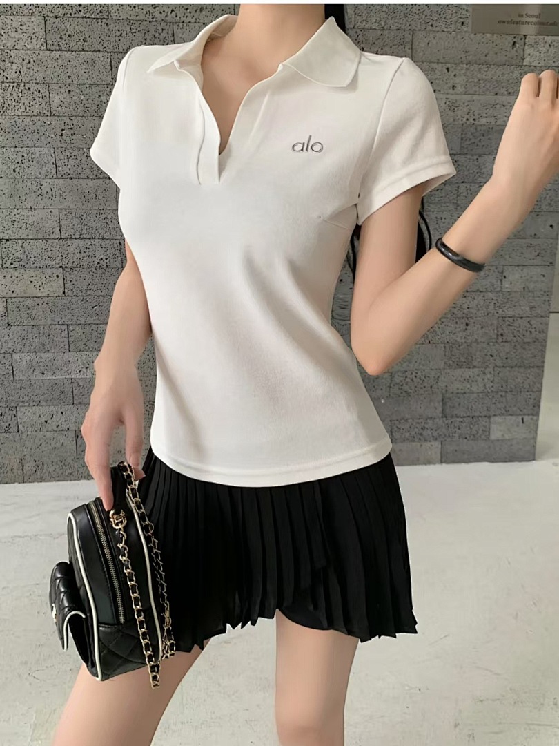 Alo Yoga Double Take Short Sleeve Polo · 6233 — תמונה 12