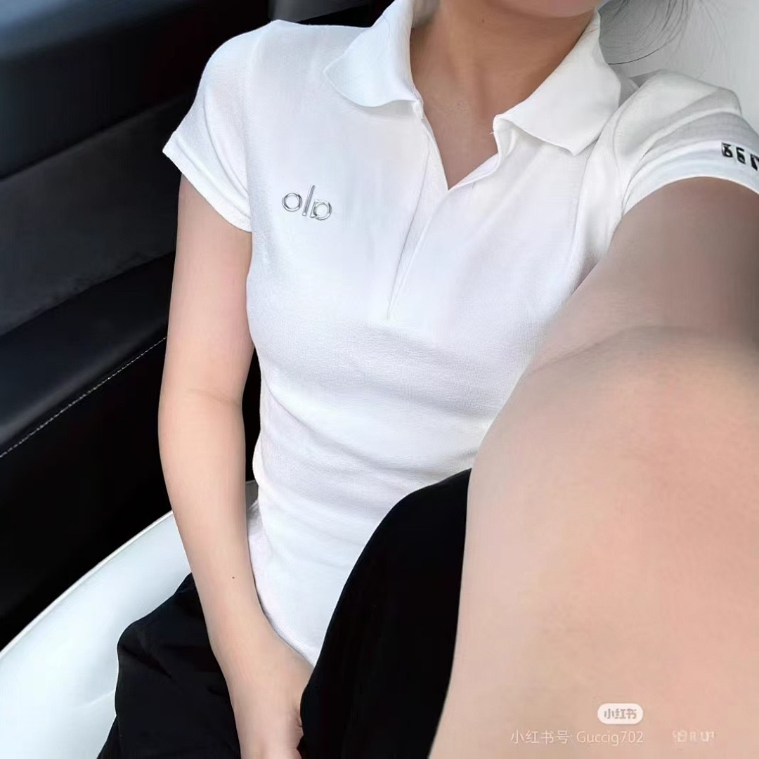 Alo Yoga Double Take Short Sleeve Polo · 6233 — תמונה 7