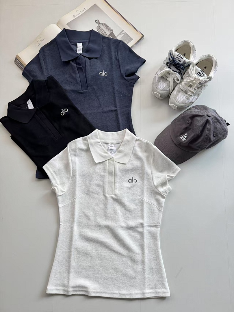 Alo Yoga Double Take Short Sleeve Polo · 6233 — תמונה 6