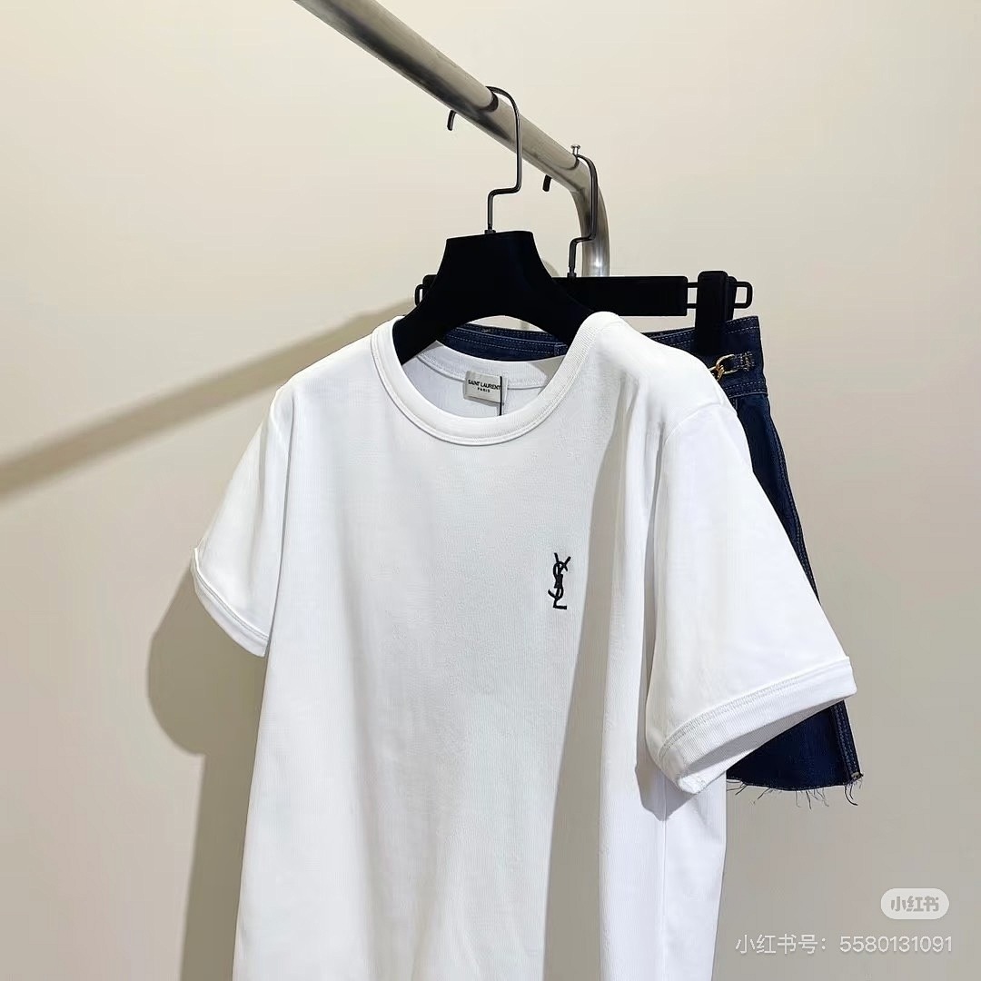 Saint Laurent Cassandre T-Shirt in Piqué · 6190 — תמונה 11