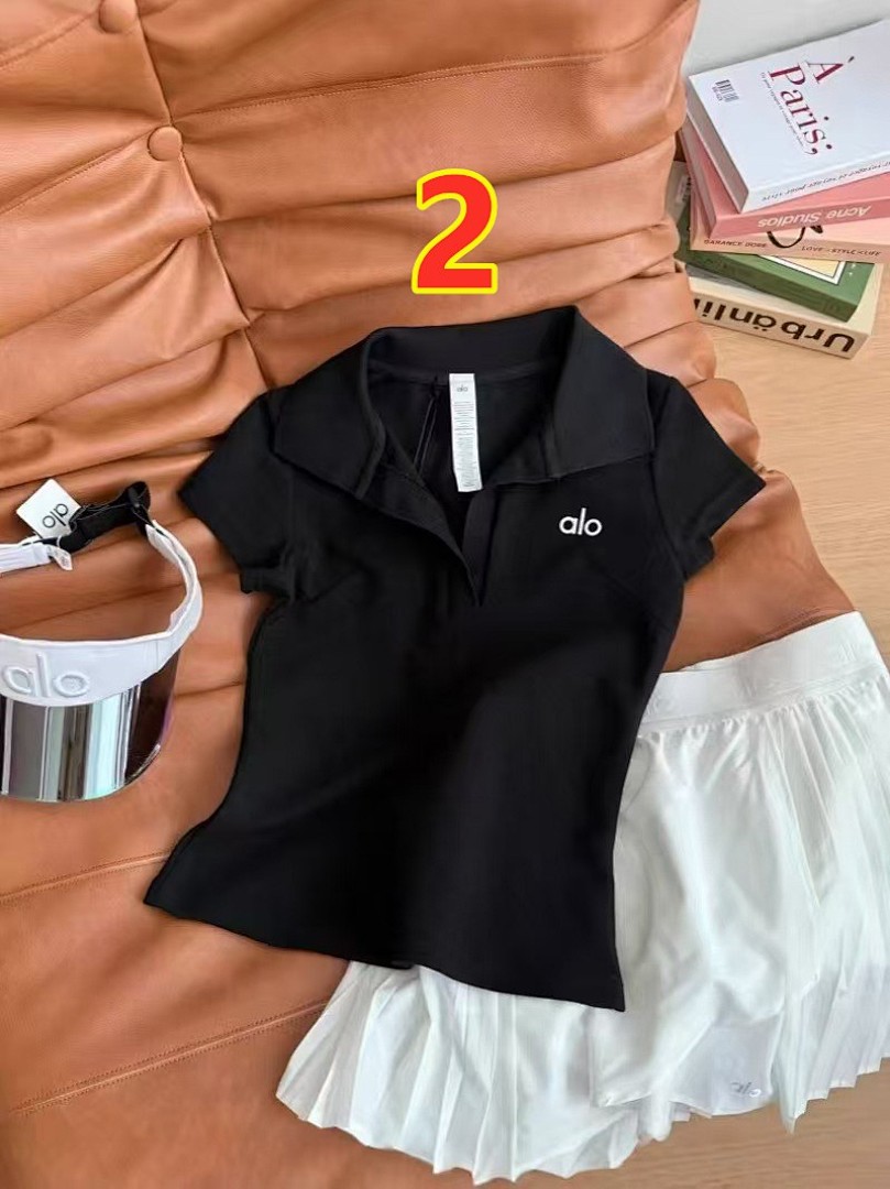 Alo Yoga Double Take Short Sleeve Polo · 6233 — תמונה 3