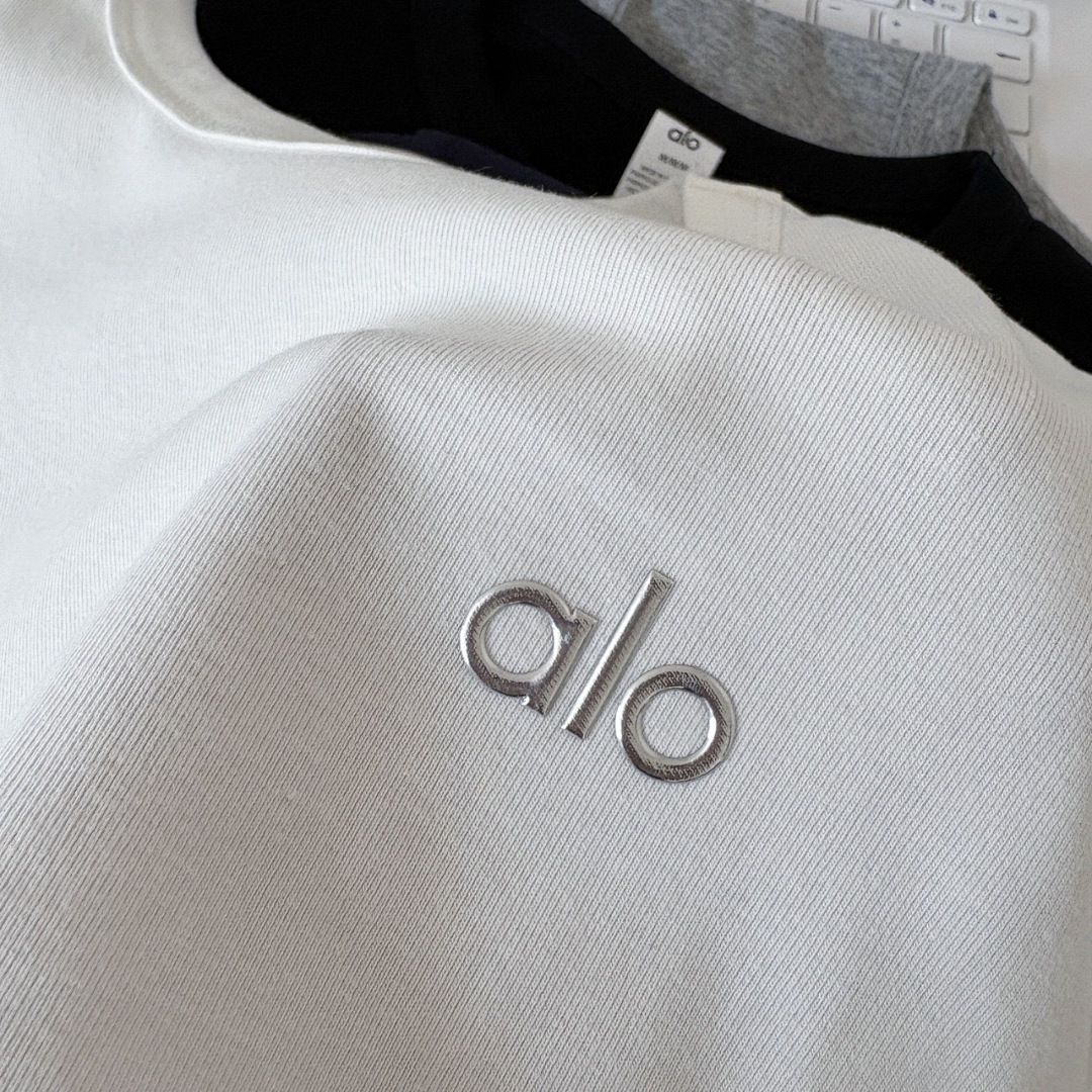 ALO Timeless Tee · 6229 — תמונה 12