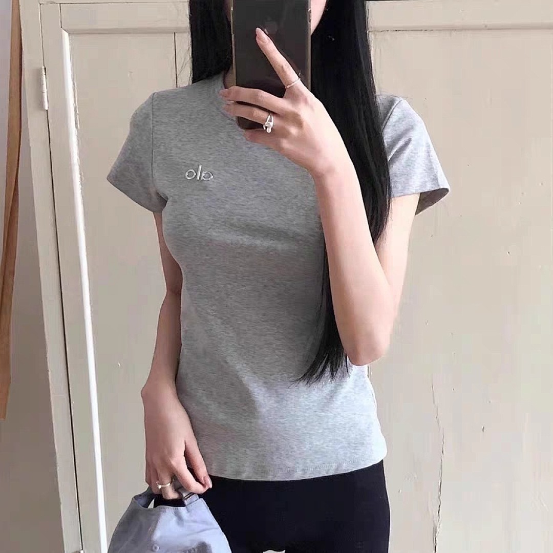 ALO Timeless Tee · 6229 — תמונה 13