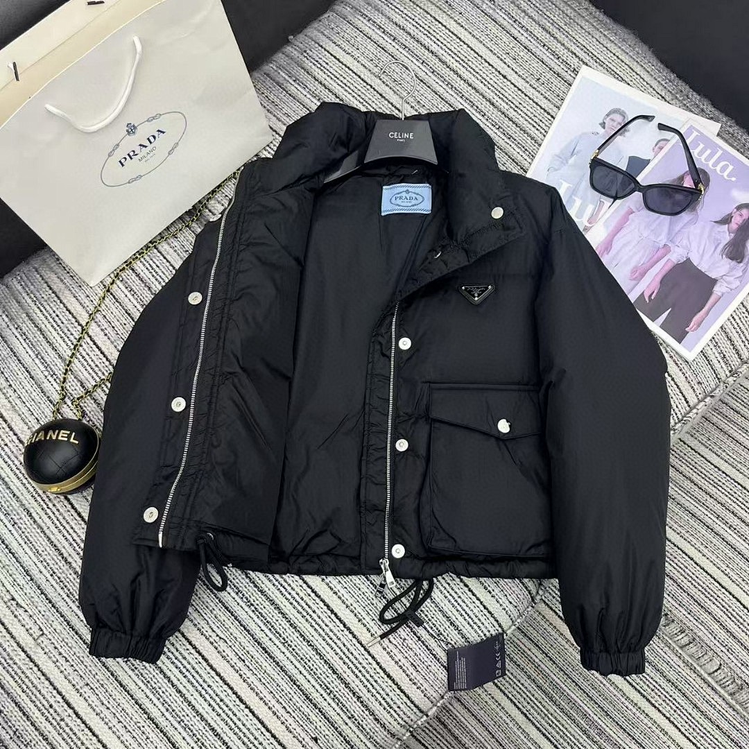 Prada Cropped Down Jacket · 5747 — תמונה 9