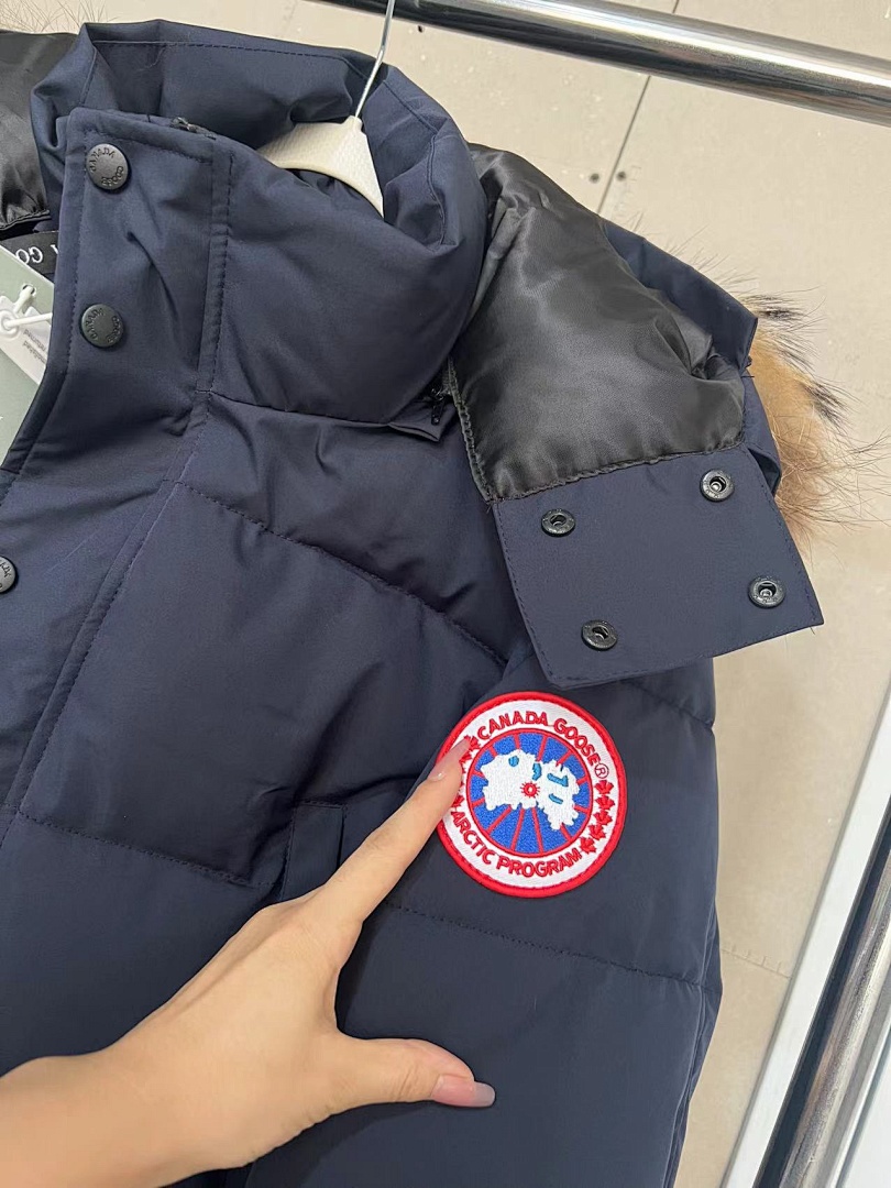 Canada Goose Wyndham Parka · 5060 — תמונה 10